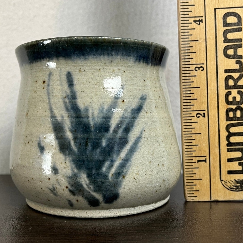 Handmade Studio Pottery Yunomi Mug Cup Blue Brushstroke Glaze Artist Signed - Picture 8 of 8